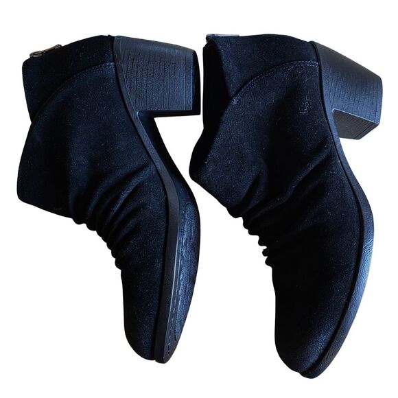 Born BOC Settle Black Leather Suede Slouch Ruched Ankle Boots 11 - Picture 12 of 16